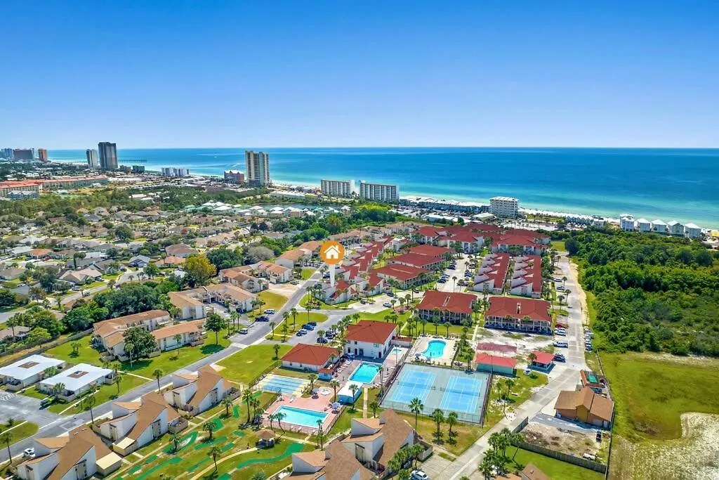 Renovated Townhome 5 Mins Walk To Beach Panama City Beach